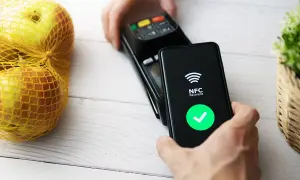 Jak płacić telefonem w mBank - proste metody i ważne wskazówki