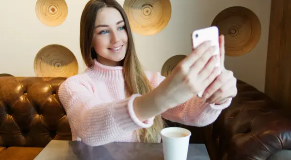 Jak długo trwa weryfikacja selfie w Pekao? Sprawdź szczegóły procesu